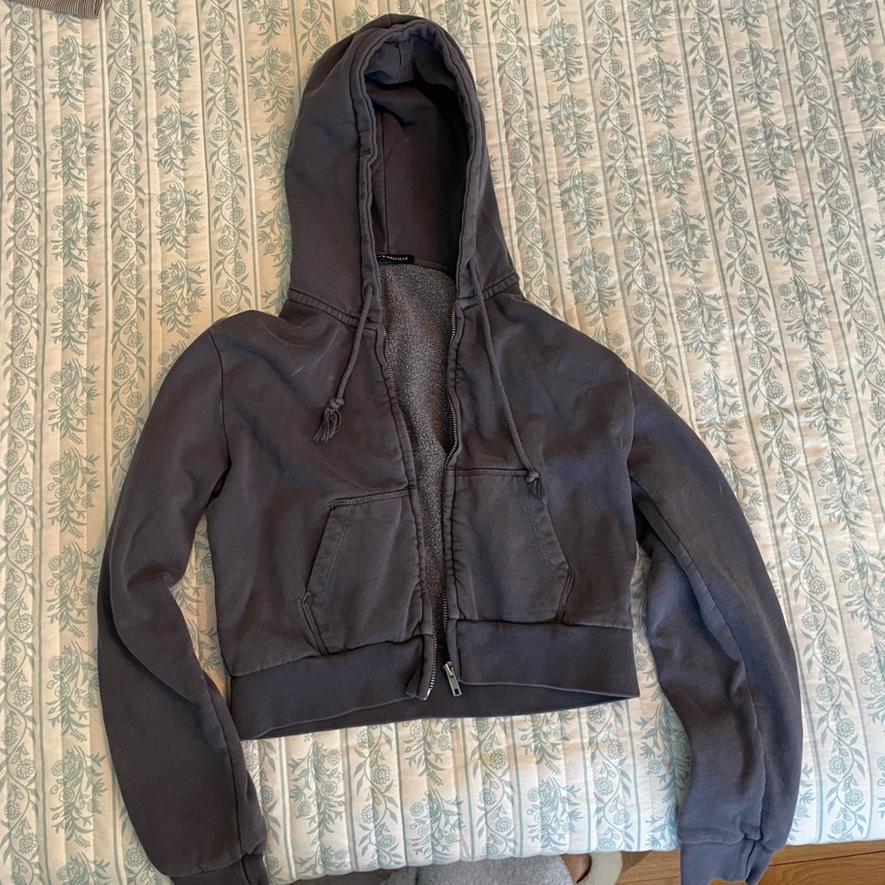 Brandy Melville blue grey zip up